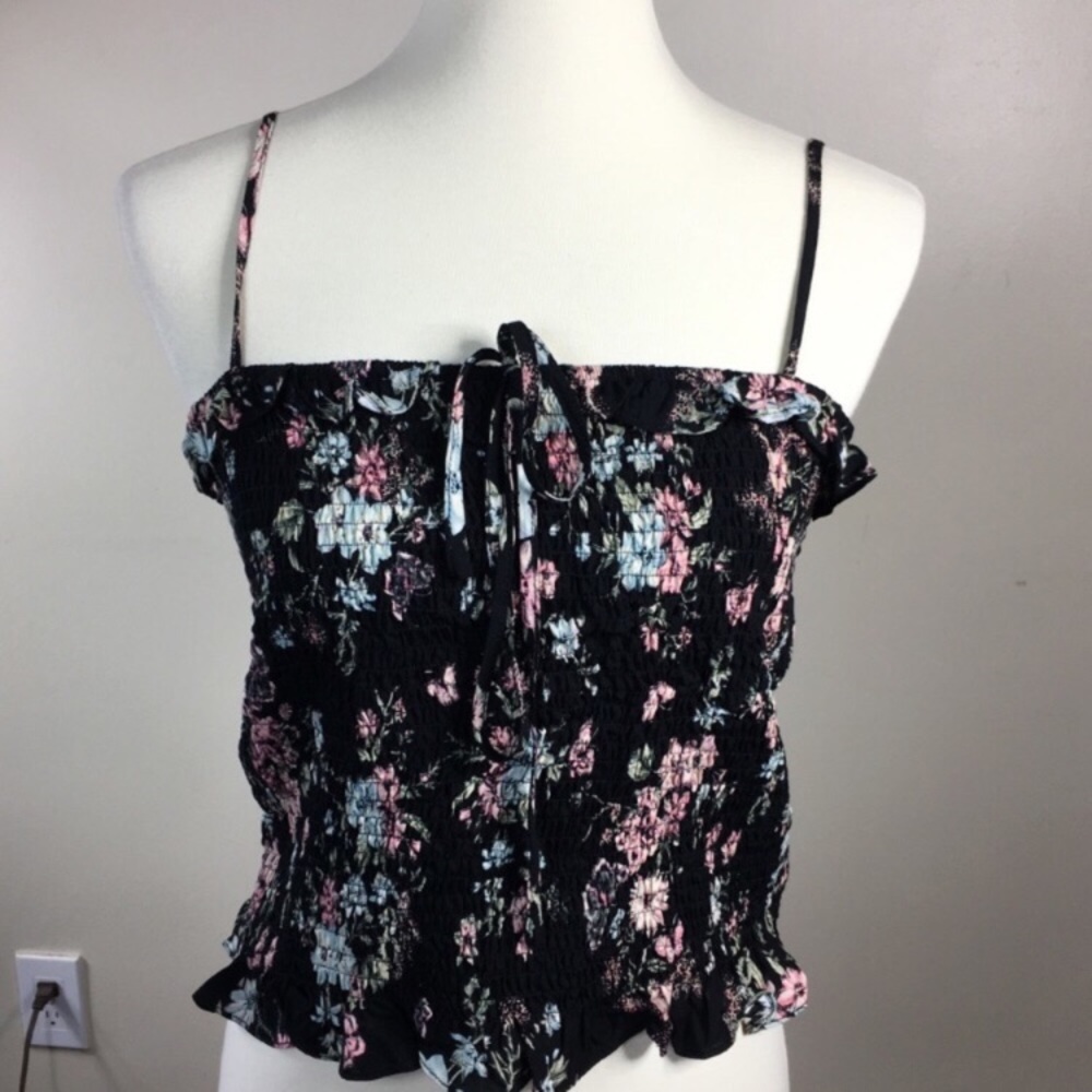 Cute floral print crop top